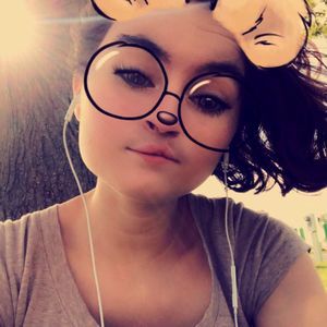 Meet your Posher, Kiera